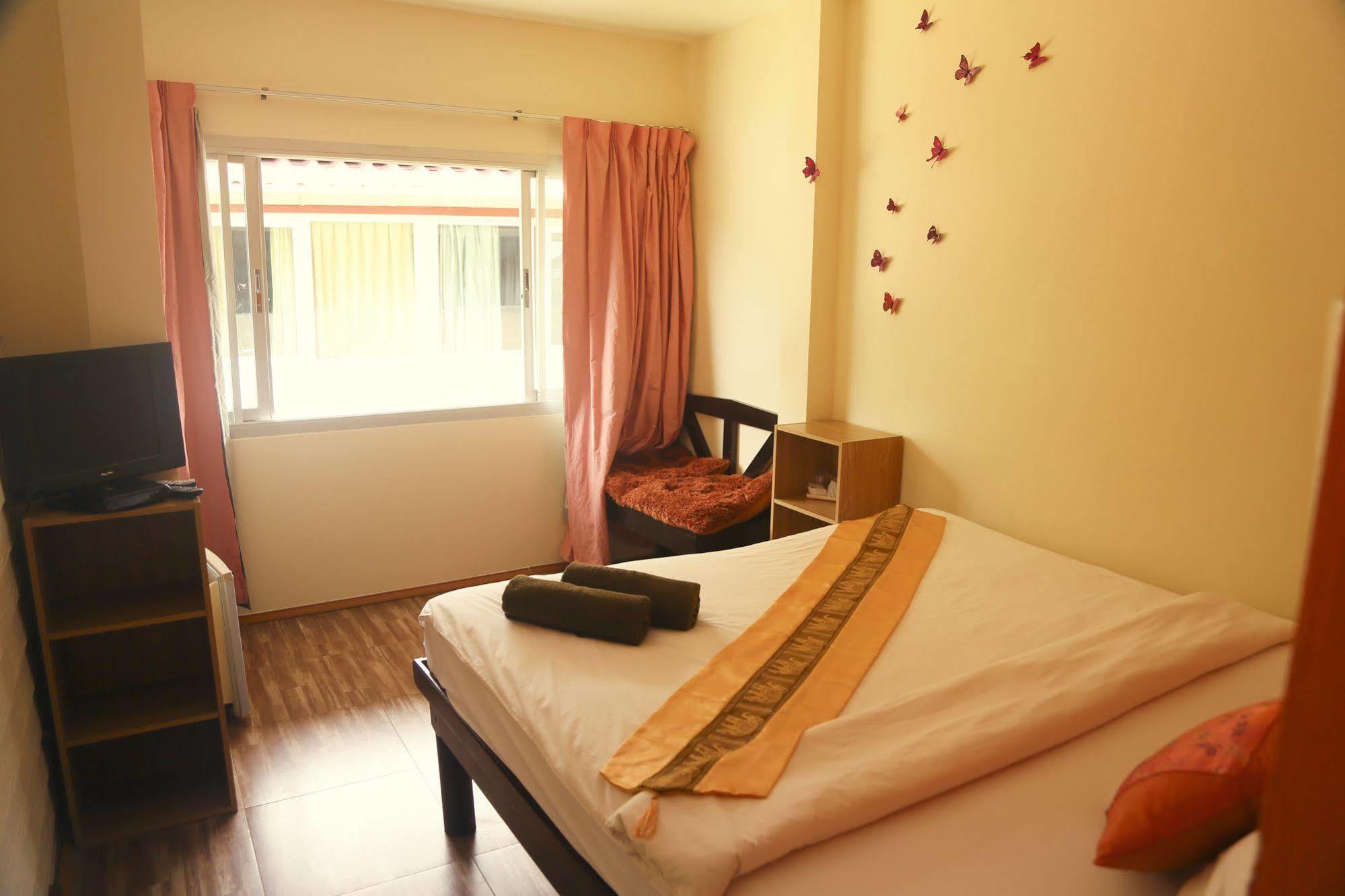 Boondaree Home Resort Kata Beach  Exterior foto